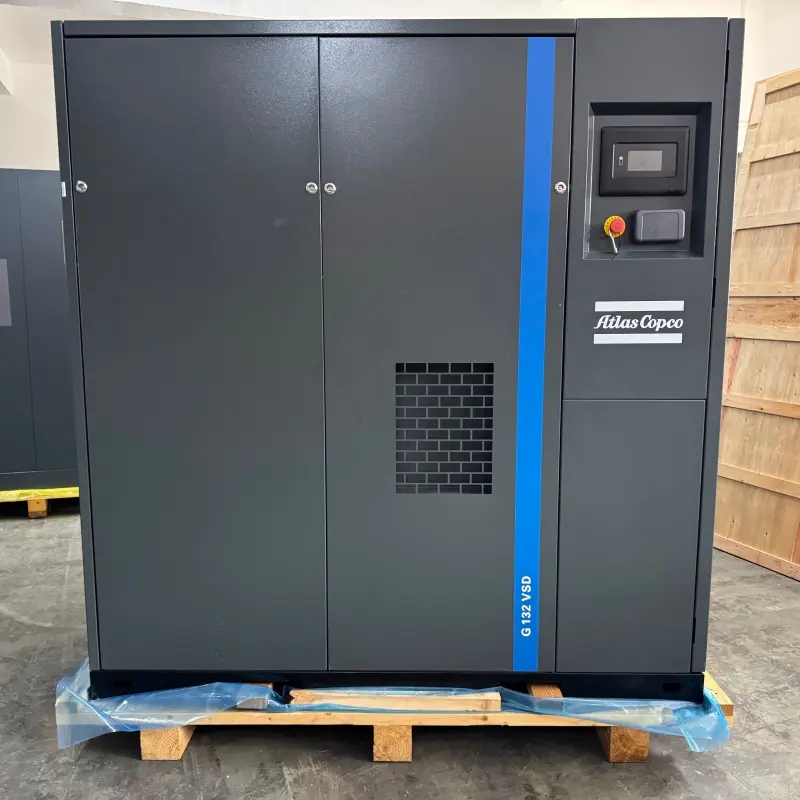 Šroubový kompresor se vstřikováním oleje Atlas Copco G132VSD 400 V 50 Hz Pohon s proměnnými otáčkami